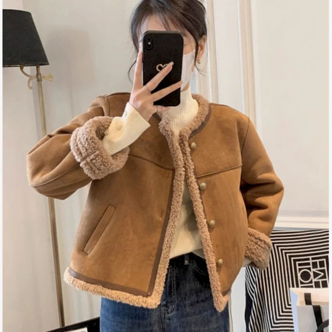 후회하지 않는 요즘 대세인 ​여성무스탕 완벽한 스팩은 어디까지일까요? 상세히 리뷰 해보겠습니다.
