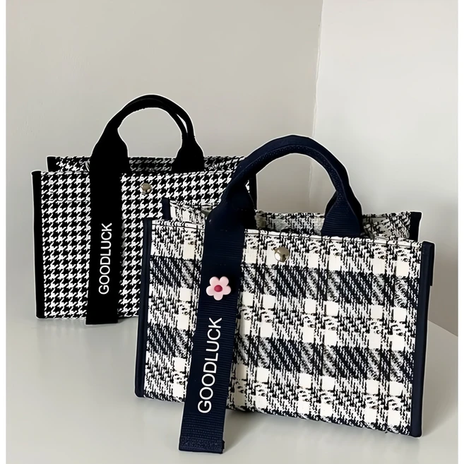 일단 저장해야하는 디올가방 클릭해보세요