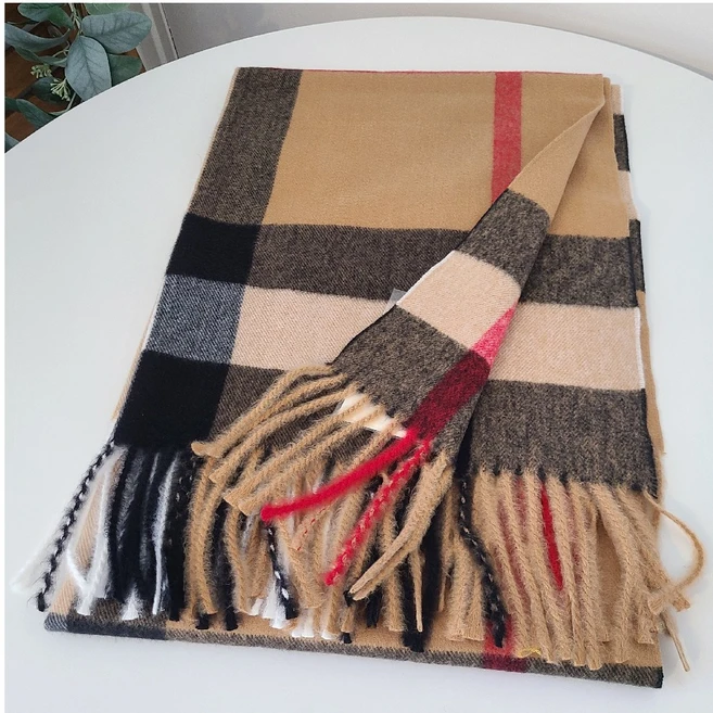 요즘 유행 버버리스카프 좋은 정보