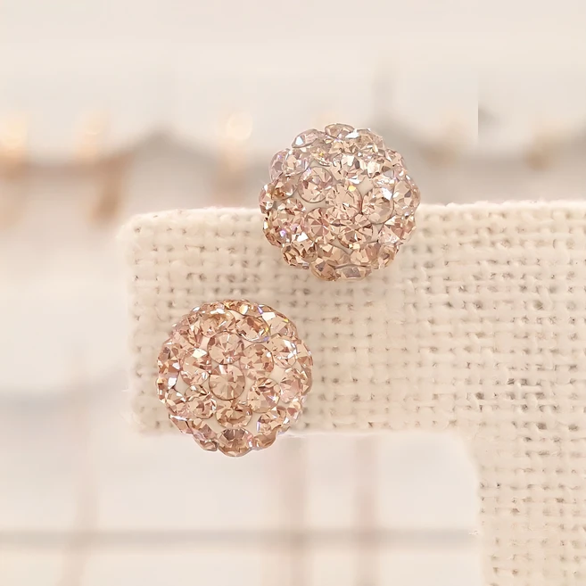 이건 “참을 수 없다” 스와로브스키귀걸이 실사용 후기