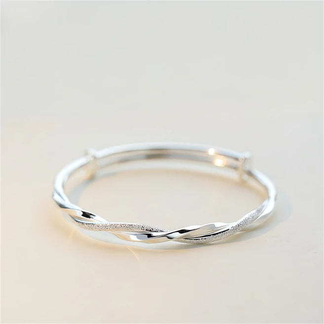 소름돋게 은팔찌 후회하지 않습니다