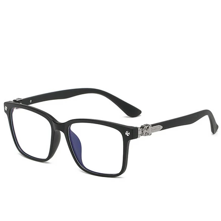 정성을 담은 크롬하츠안경 지금 소개할게요